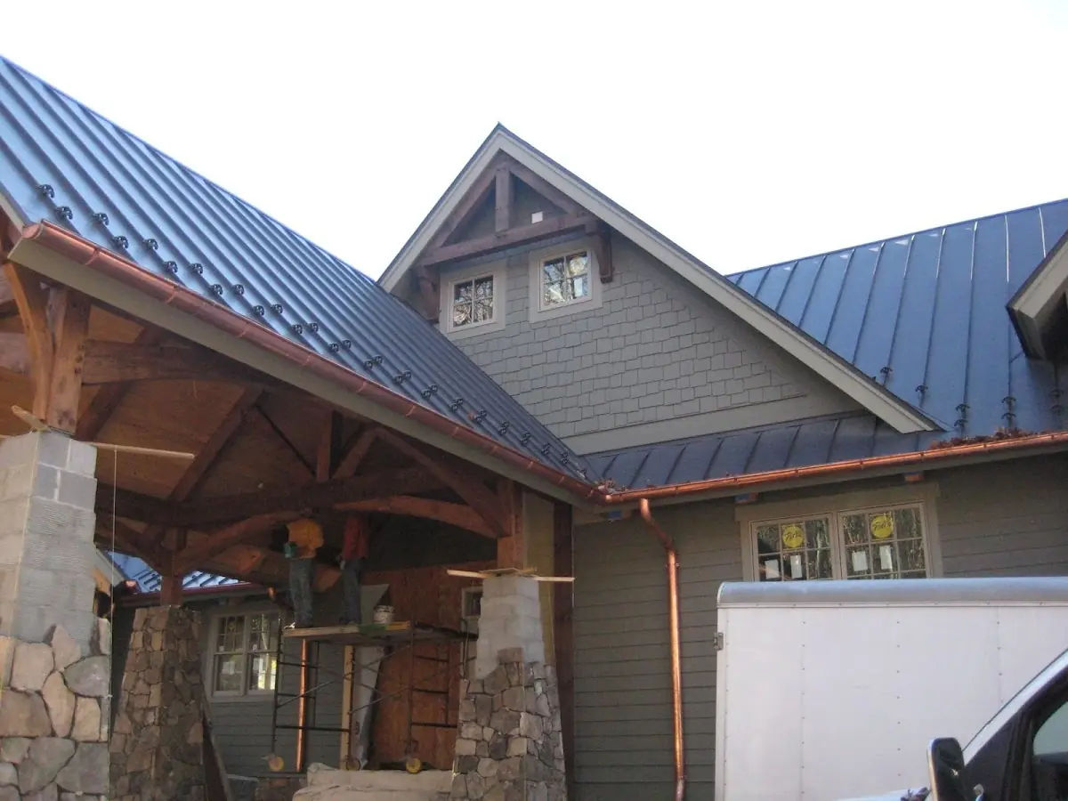 Craftsman Roofing team delivering quality roofing work in Milton